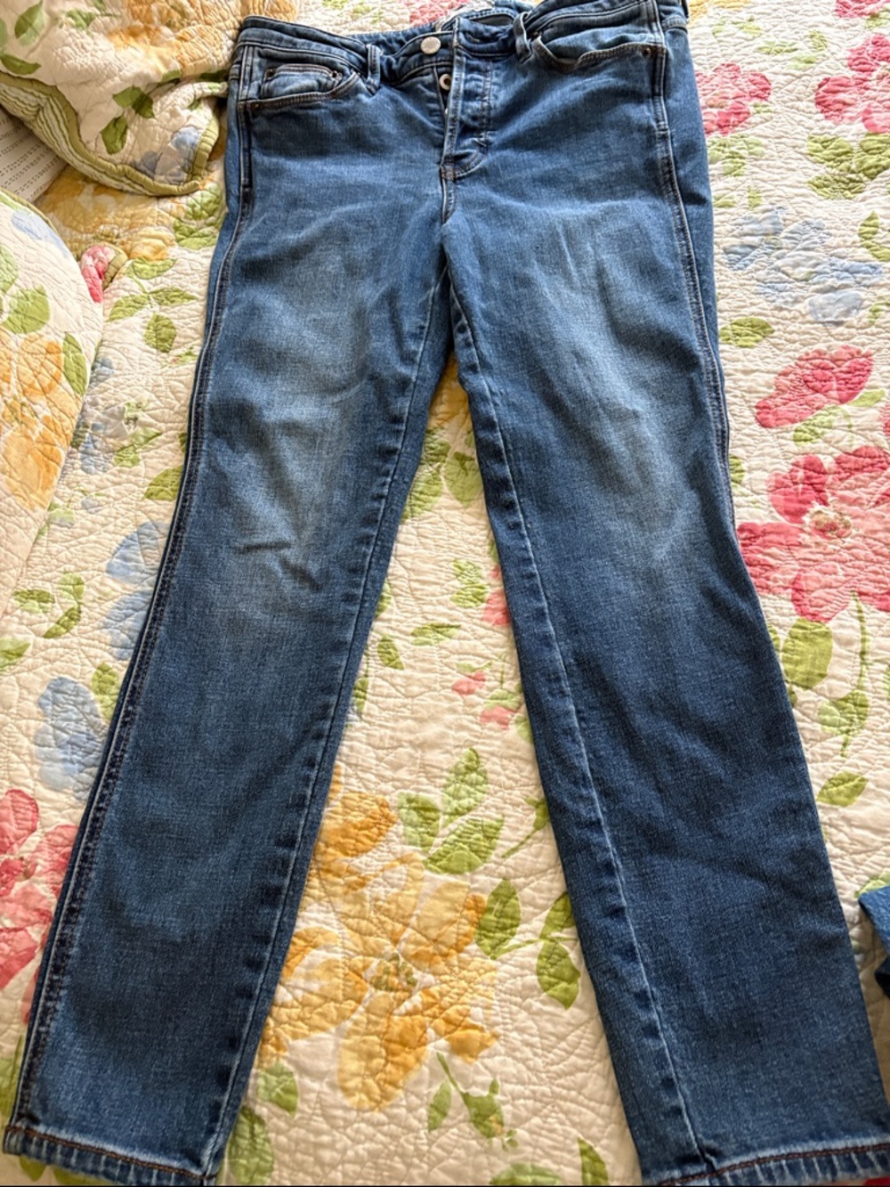 Free People Straight-Leg Jeans in Medium Blue Wash